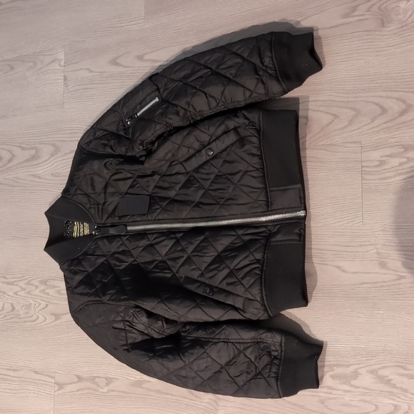Great Condition Alpha industries women bomber jacket Size Small - Picture 1 of 4